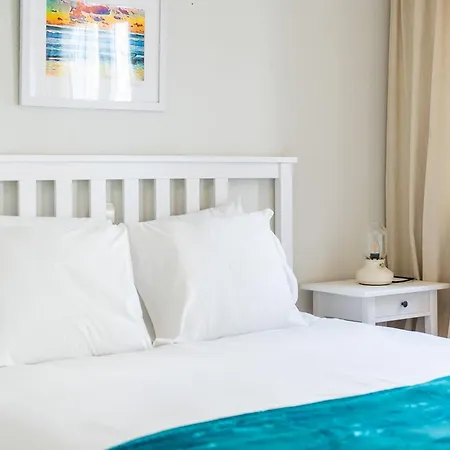 Comfy Flat W/ Rooftop View By Lovelystay Apartmán Burgau